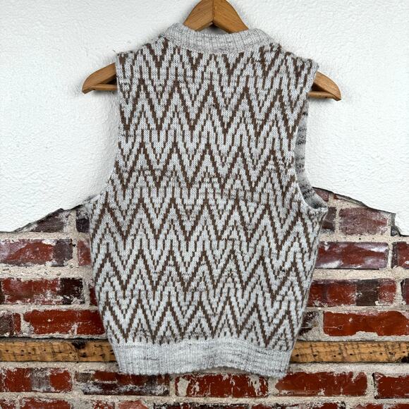 Vintage Sears Kings Road Sweater Size Large Tan Brown Patterned Button Up Vest - Picture 4 of 4